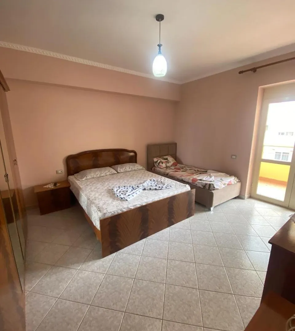 Vlora Central Sea View Apartment 0*,  Albánia
