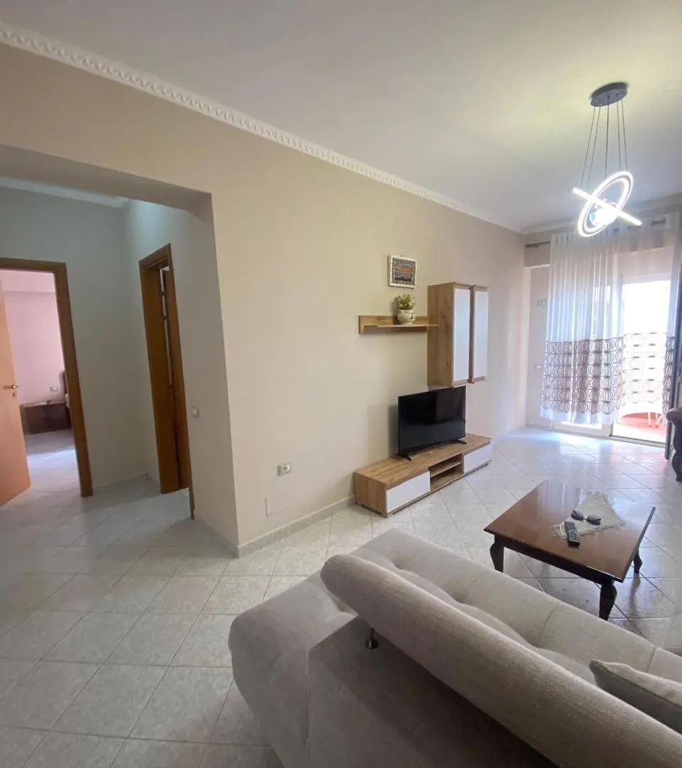 Vlora Central Sea View Apartment 0*,