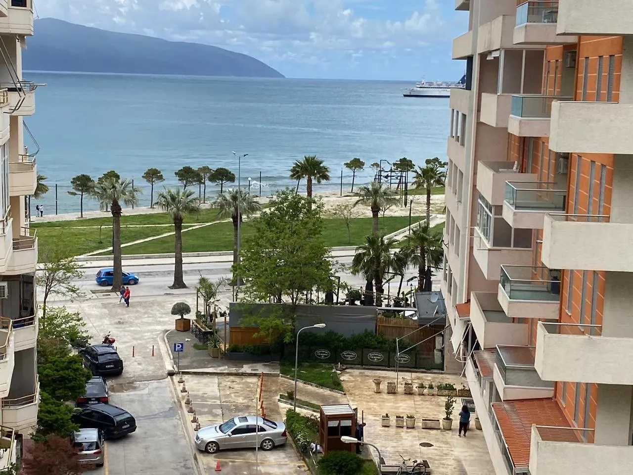 Vlora Central Sea View Apartment 0*,  Albánia