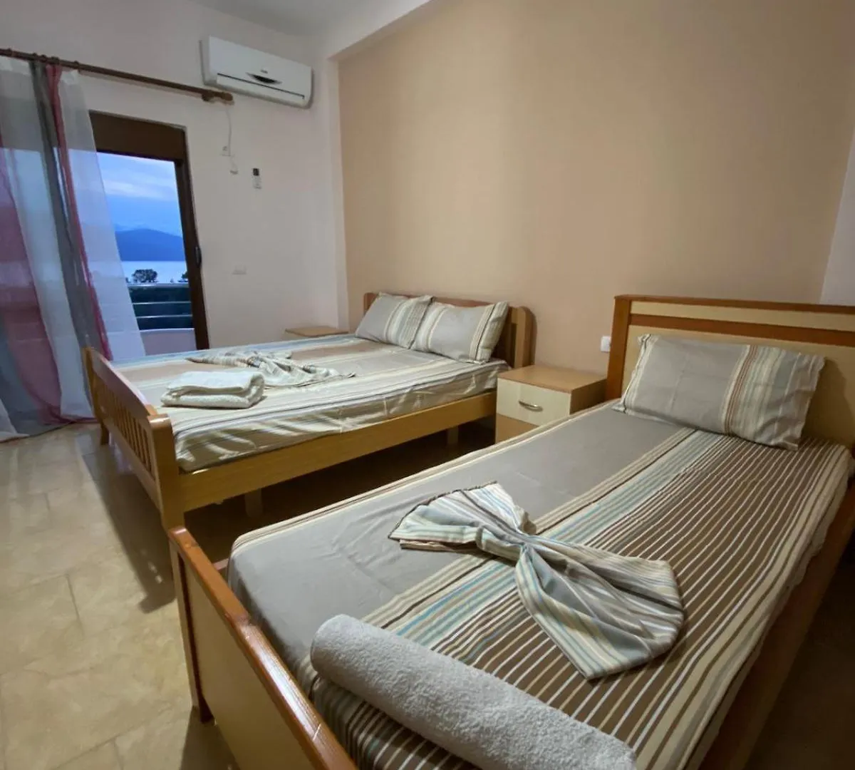Odeon 3 Radhime Hotel Vlorë