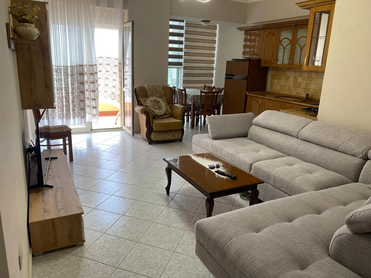 Vlora Central Sea View Apartment Albania