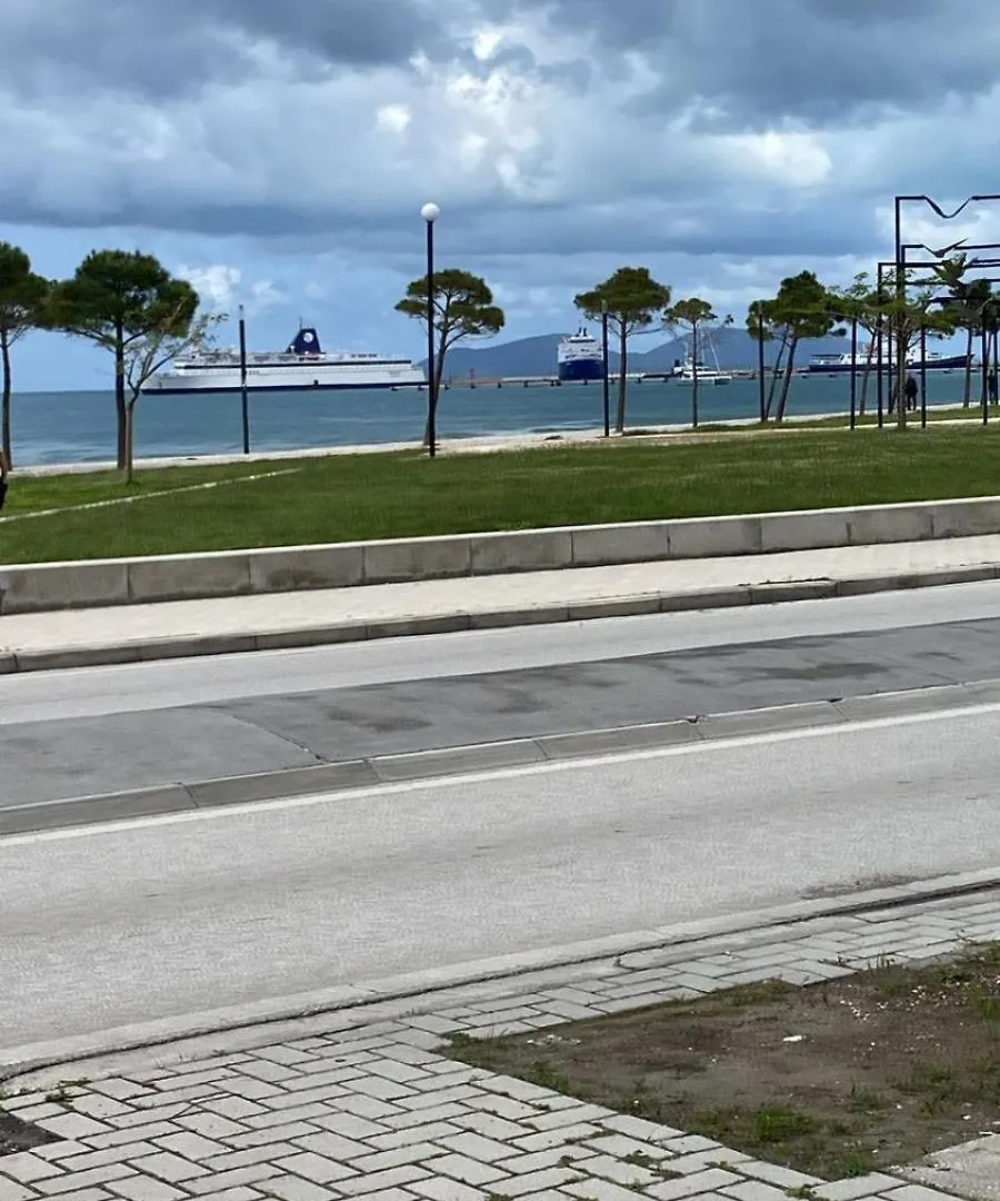 Vlora Central Sea View Apartment Albania